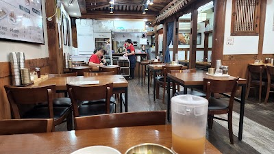 Bangtae Makguksu