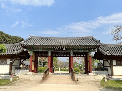 Silleuksa Temple